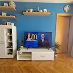Sanja * Makarska